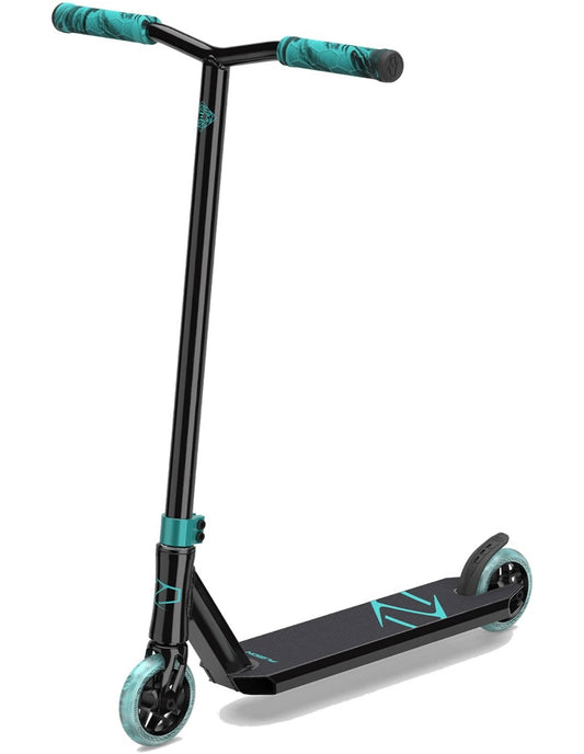 Fuzion Z250 2021 Complete Stunt Scooter - Black / Teal