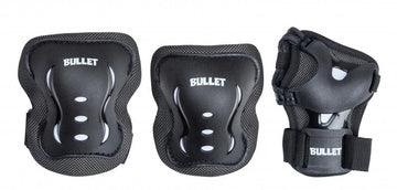 Introducing the Bullet Blast V2 Junior Triple Skate Protection Pad Set in Black/White, this protective gear includes two knee pads and one wrist guard, all showcasing the "Bullet" branding for style. Designed with safety and comfort in mind, these pads feature a sleek design with cushioning and adjustable straps.