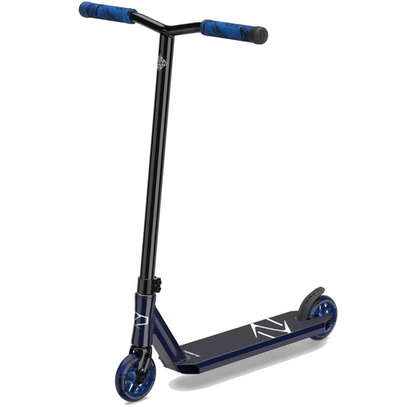 Fuzion Z250 2021 Complete Stunt Scooter - Blue