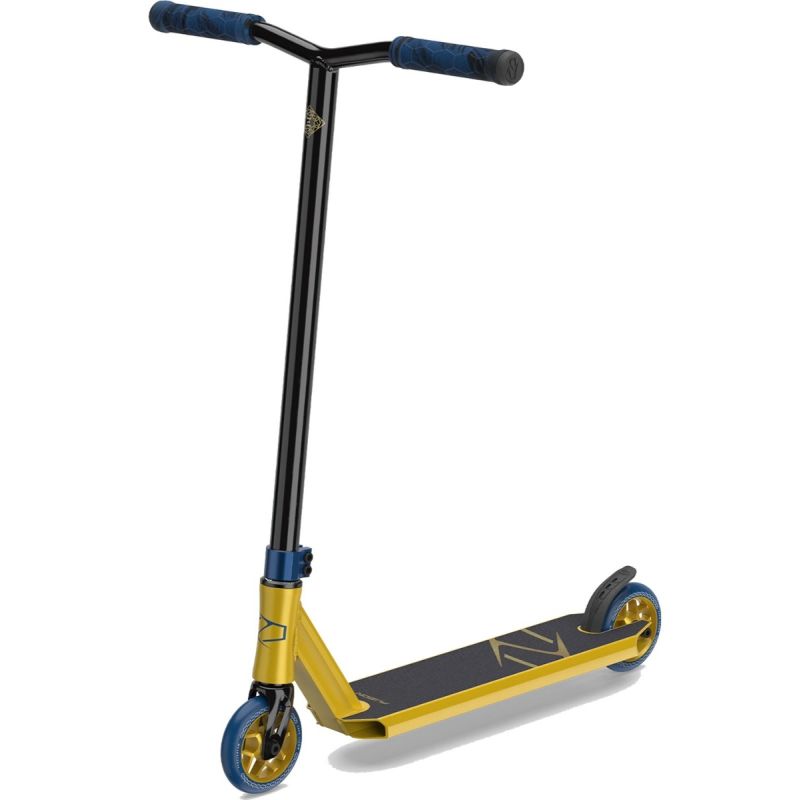 Fuzion Z250 2021 Complete Stunt Scooter - Gold