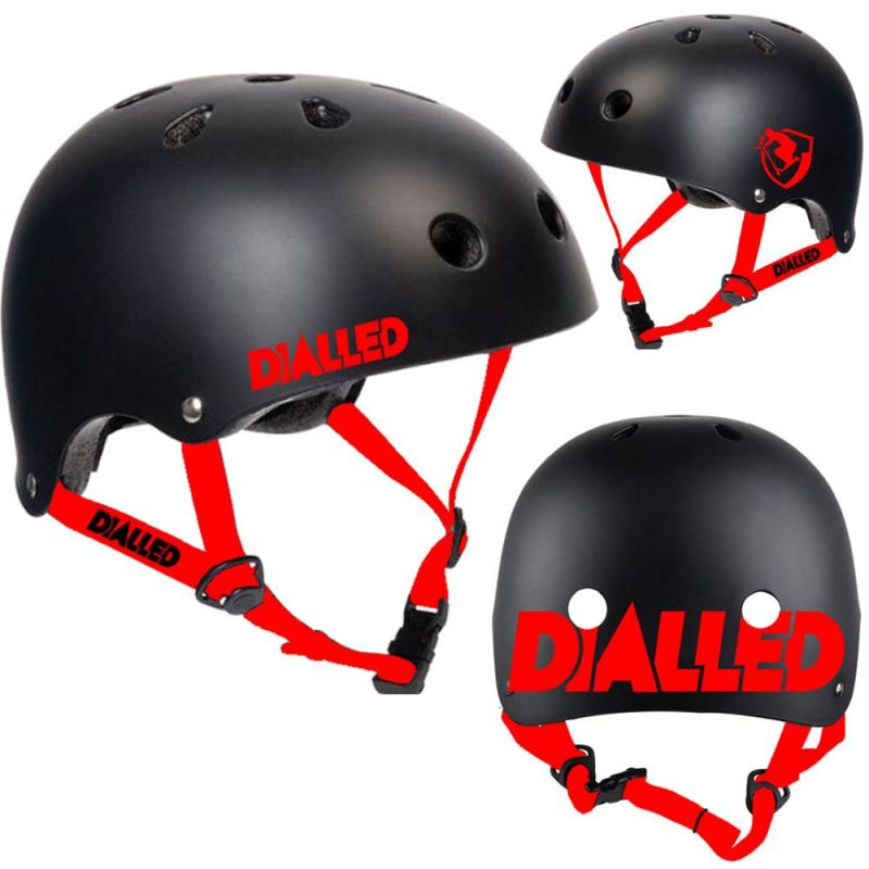 Dialled Protection Skate Helmet - Black / Red