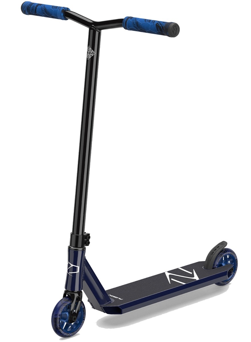 An image of Fuzion Z250 2021 Fixed 1 Piece Complete Stunt Scooter - Blue