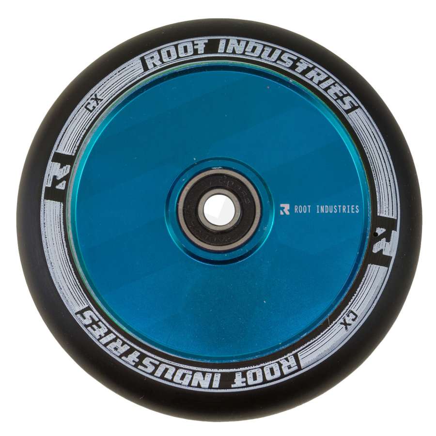 An image of Root Industries AIR Hollowcore Light 110mm Wheel Black Blue