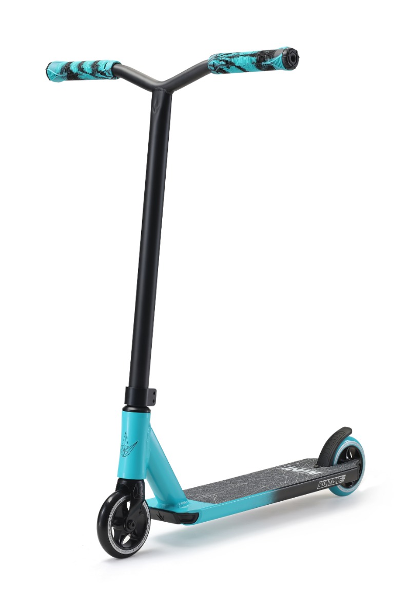 An image of Blunt Envy One S3 Stunt Scooter - Teal Blue / Black